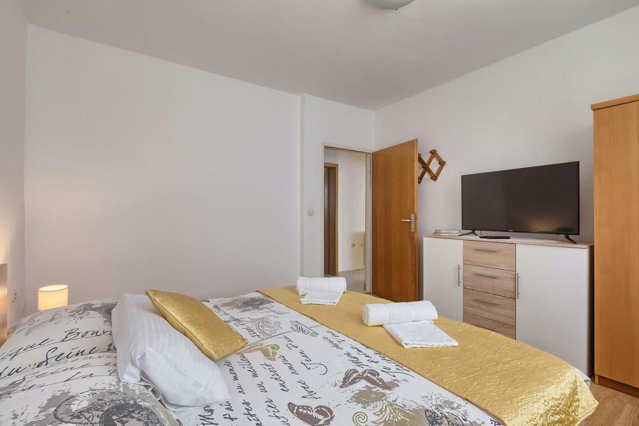 Apartman D&D, Dvorine 63 Banjole Kültér fotó