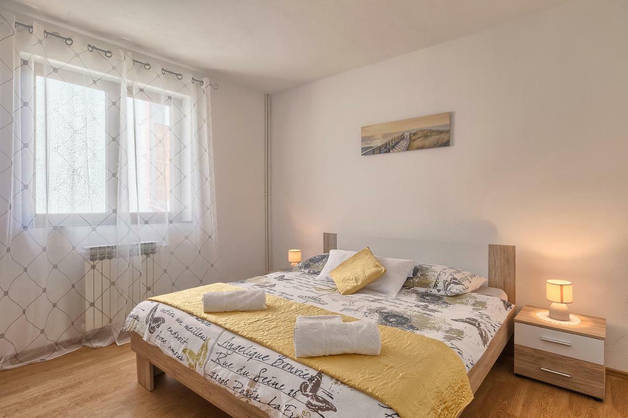Apartman D&D, Dvorine 63 Banjole Kültér fotó