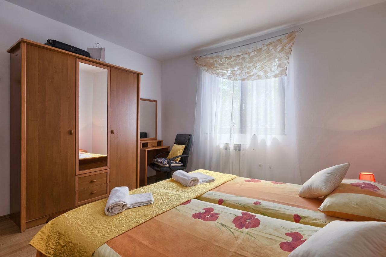 Apartman D&D, Dvorine 63 Banjole Kültér fotó