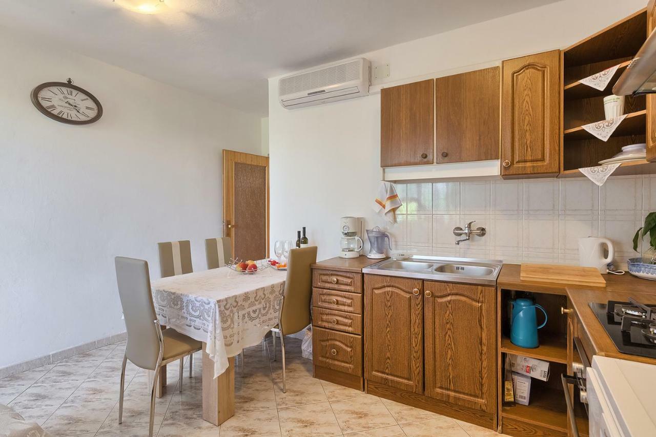 Apartman D&D, Dvorine 63 Banjole Kültér fotó